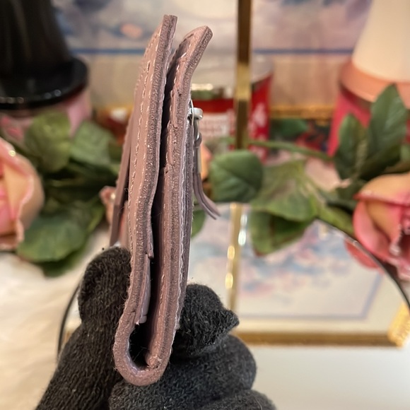 Madewell Leather Wallet - Picture 6 of 9